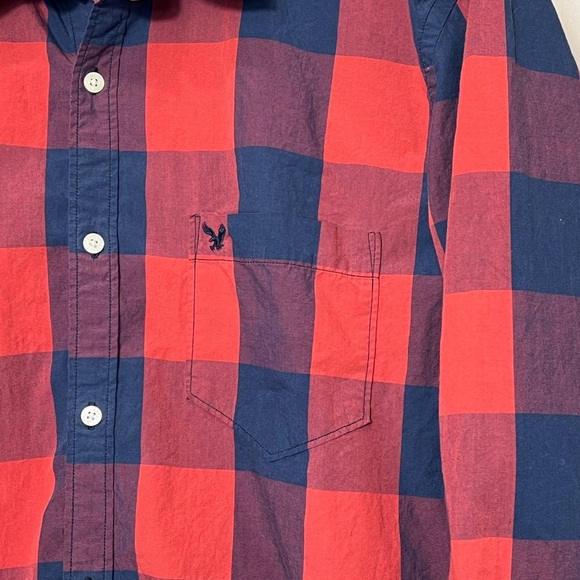 ✨American Eagle XXL Red/Blue buffalo check button down long sleeve poplin - Picture 4 of 9